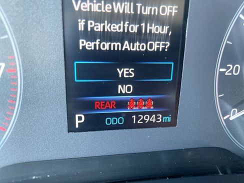 Used 2024 Toyota Corolla Cross LE image 20