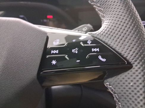 New 2025 Audi SQ5 Premium Plus image 22