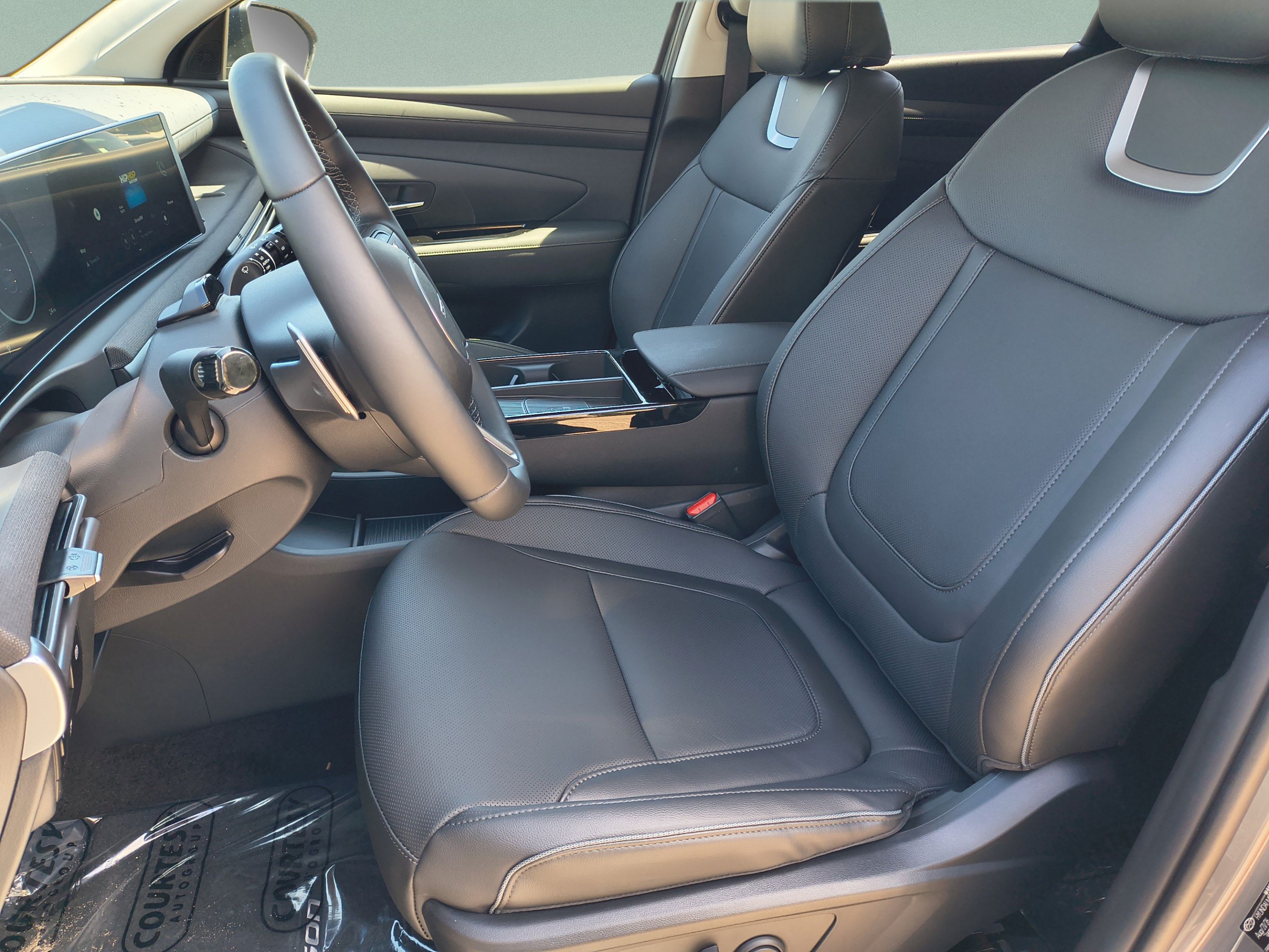 New 2026 Hyundai Tucson Limited FWD image 18