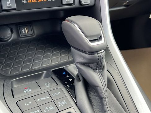 New 2025 Toyota RAV4 XLE Premium image 17