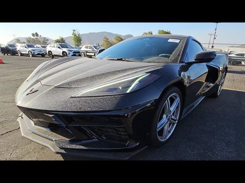 Used 2025 Chevrolet Corvette Stingray Preferred Conv w/ Z51 Performance Package RWD image 3