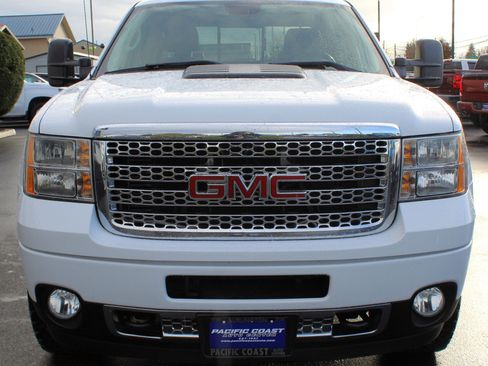 Used 2012 GMC Sierra 3500 Denali image 8