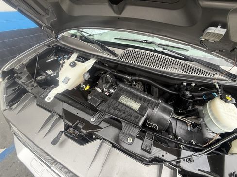 Used 2010 Chevrolet Express 2500 Extended w/ Preferred Equipment Group image 27