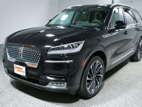 Used 2021 Lincoln Aviator Reserve w/ Equipment Group 201A AWD/4WD image 34