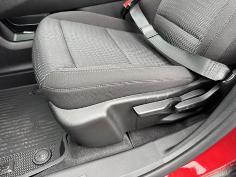New 2026 Chevrolet Equinox LT w/ LPO, Floor Liner Package image 14