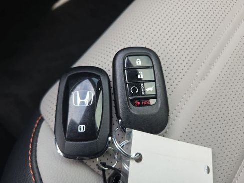 Used 2024 Honda CR-V Sport Touring image 33