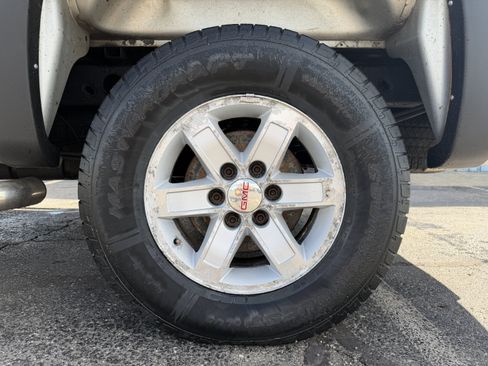 Used 2013 GMC Sierra 1500 W/T AWD/4WD image 24