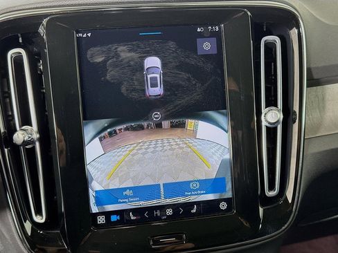 Used 2023 Volvo XC40 B5 Plus w/ Driver Assist Package image 16