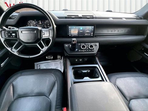 Used 2023 Land Rover Defender 110 X-Dynamic SE image 7