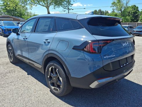 New 2026 Kia Sportage S AWD/4WD image 4