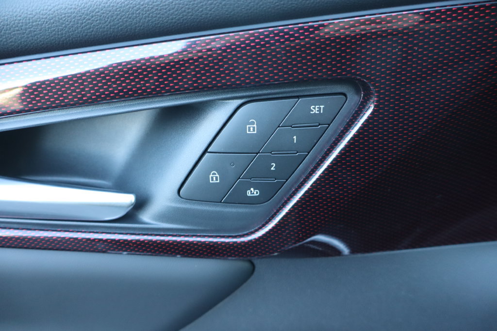New 2027 Chevrolet Traverse RS AWD/4WD image 22