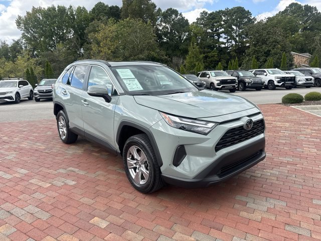 Used 2023 Toyota RAV4 XLE w/ Convenience Package FWD image 38