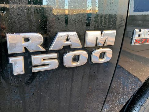 Used 2017 RAM 1500 Tradesman w/ Popular Equipment Group RWD image 33