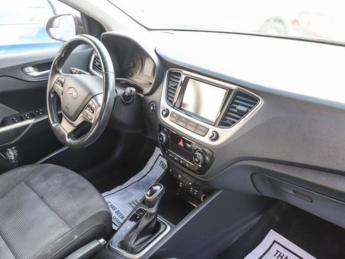 Used 2018 Hyundai Accent Limited image 4