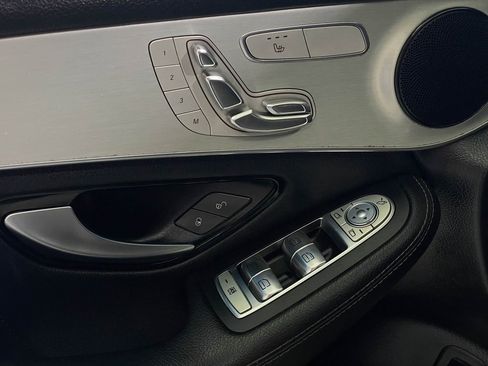 Used 2019 Mercedes-Benz GLC 300 4MATIC w/ AMG Line image 14