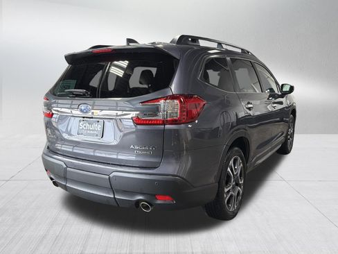 Certified 2025 Subaru Ascent Touring AWD/4WD image 7
