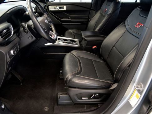 Used 2020 Ford Explorer ST w/ ST Street Pack image 15