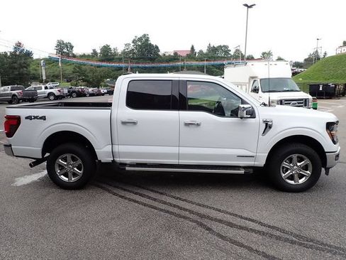 Used 2025 Ford F150 XLT w/ Equipment Group 302A MID AWD/4WD image 9