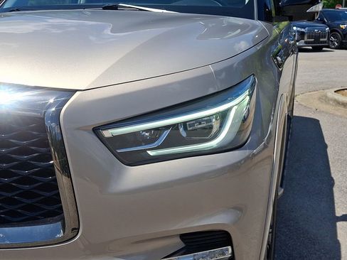 Used 2024 INFINITI QX80 Premium Select w/ Cargo Package AWD/4WD image 10