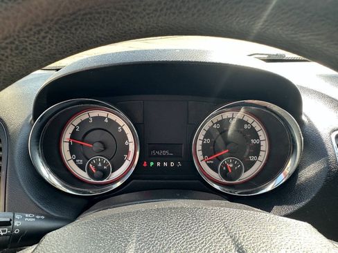 Used 2012 Dodge Grand Caravan SXT FWD image 15