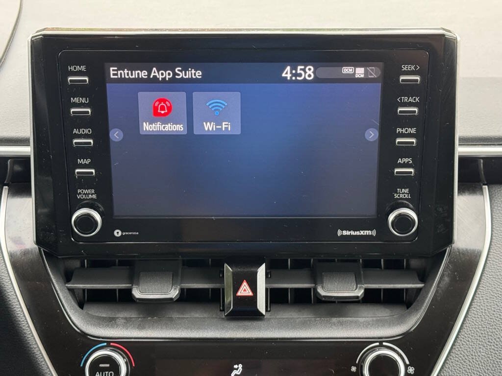 Used 2021 Toyota Corolla LE FWD image 9