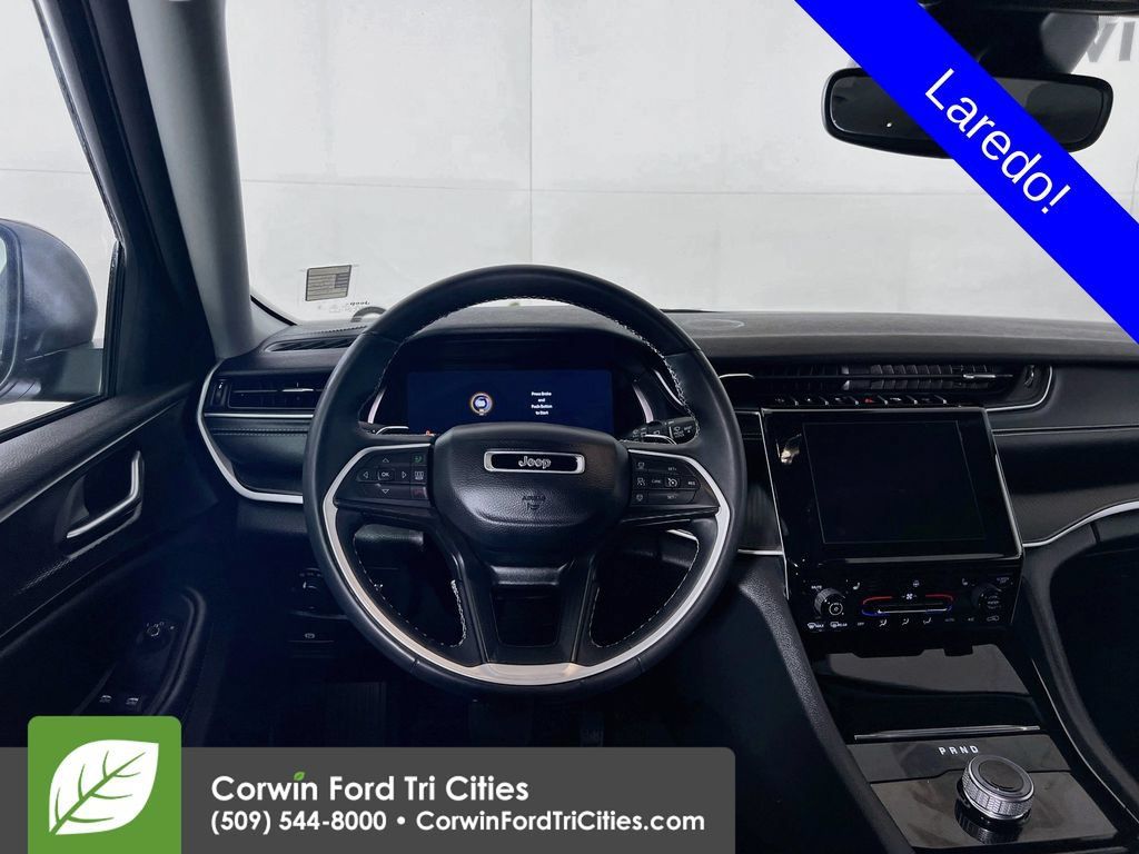 Used 2023 Jeep Grand Cherokee L Laredo w/ Luxury Tech Group I AWD/4WD image 27