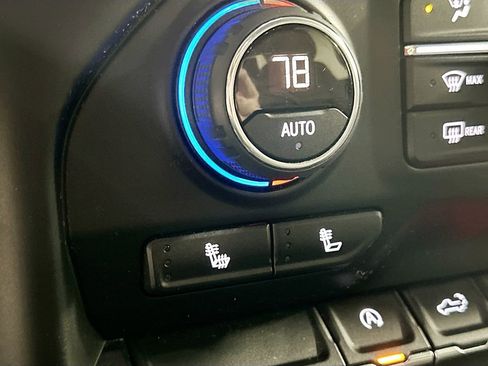 Used 2019 Chevrolet Silverado 1500 LT w/ All-Star Edition image 19