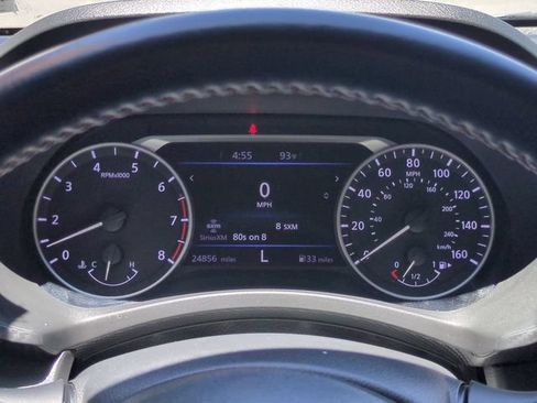 Used 2023 Nissan Sentra SR w/ SR Premium Package FWD image 26