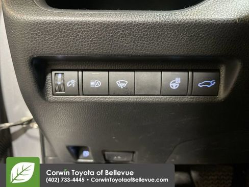 Certified 2022 Toyota RAV4 XLE Premium image 20