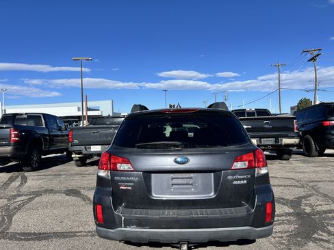 Used 2012 Subaru Outback 2.5i Limited w/ Popular Pkg 1B AWD/4WD image 4