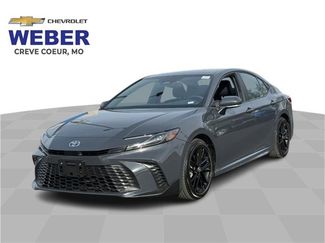 Used 2025 Toyota Camry SE video 1