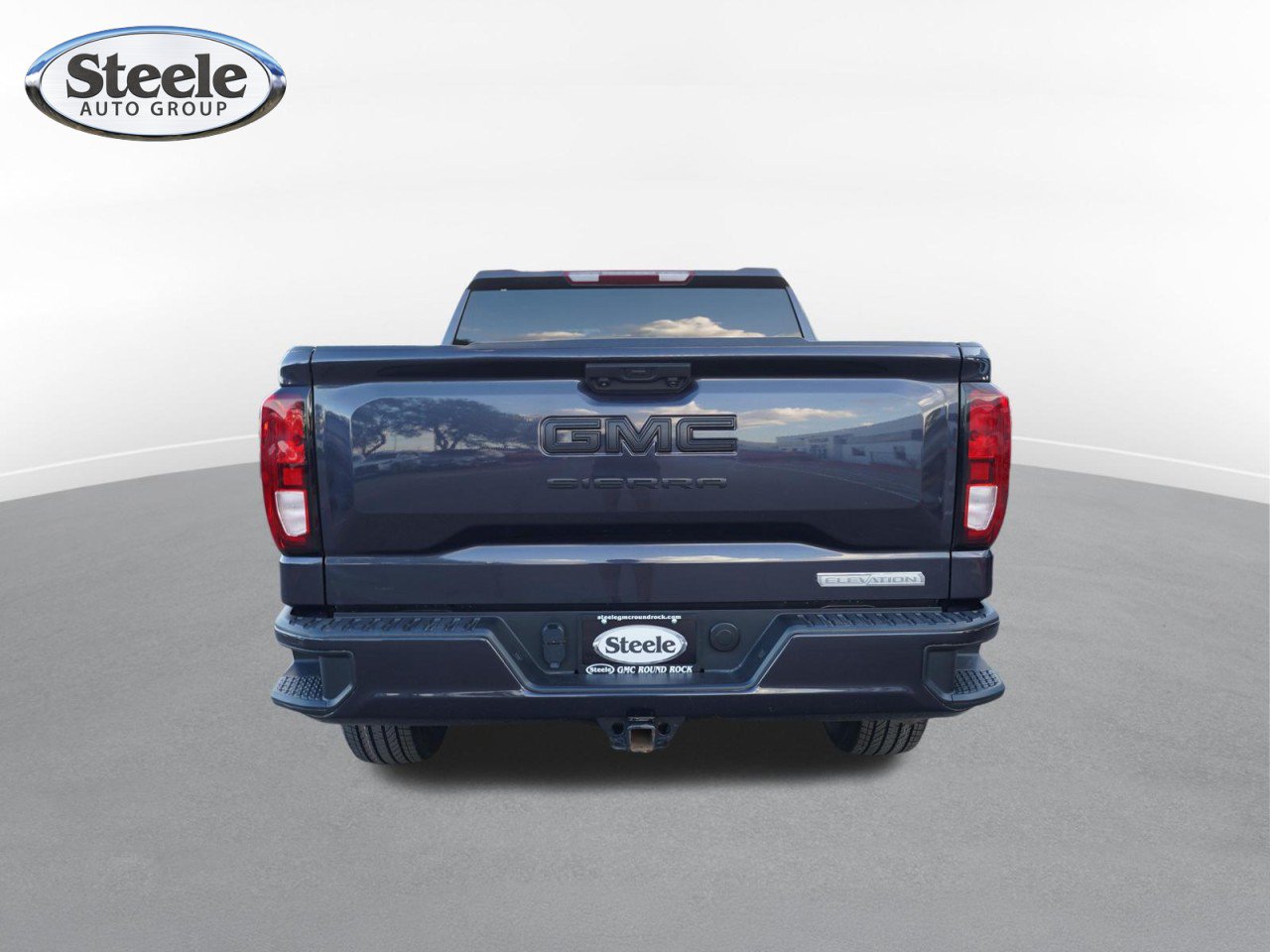 Used 2024 GMC Sierra 1500 Elevation AWD/4WD image 6