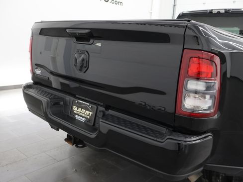 Used 2024 RAM 3500 Big Horn w/ Night Edition AWD/4WD image 28