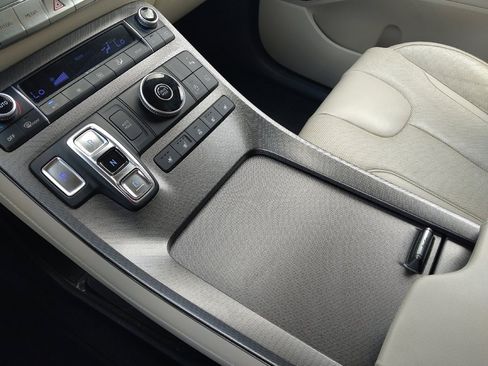 Used 2020 Hyundai Palisade Limited FWD image 26