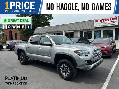 Used 2017 Toyota Tacoma TRD Off-Road w/ Tow Package (A/T)
