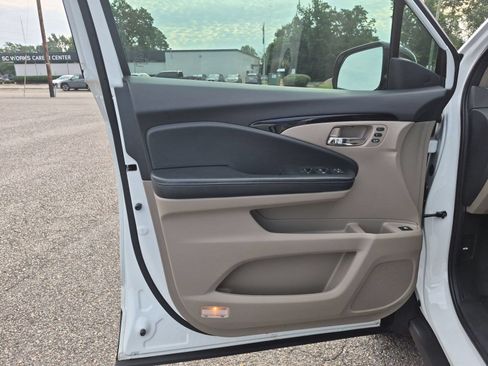Used 2020 Honda Ridgeline RTL-E image 23