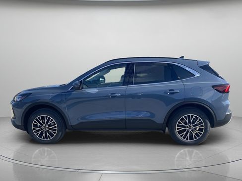 New 2026 Ford Escape SE image 5