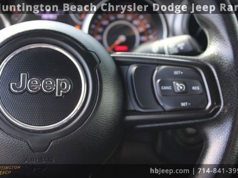 Used 2023 Jeep Wrangler Sport image 16