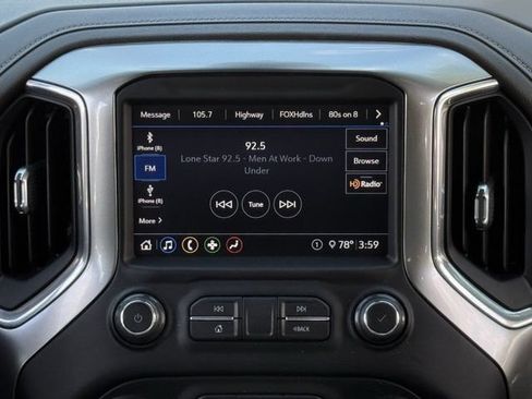 Used 2020 Chevrolet Silverado 1500 LTZ w/ LTZ Plus Package AWD/4WD image 17