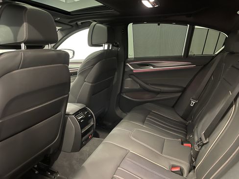 Certified 2023 BMW M550i xDrive w/ Executive Package image 23