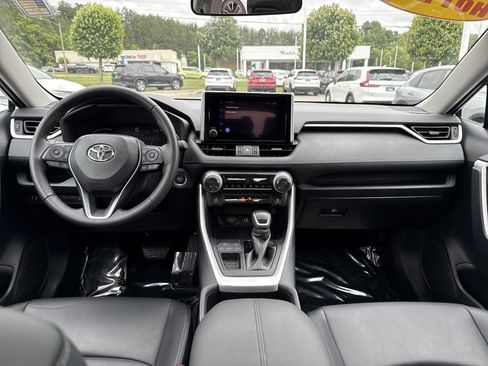 Used 2024 Toyota RAV4 XLE Premium FWD image 29