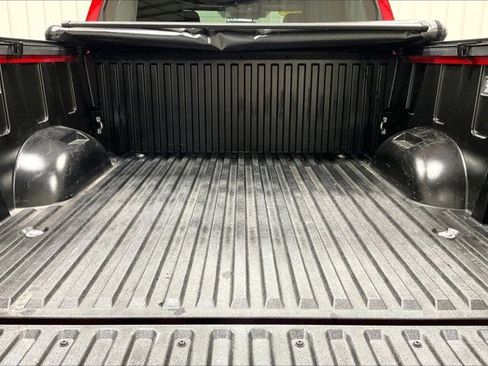 Used 2022 Toyota Tundra Limited AWD/4WD image 35