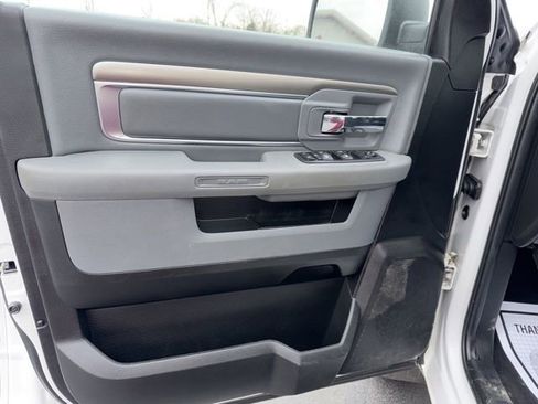 Used 2019 RAM 1500 Classic Warlock AWD/4WD image 10