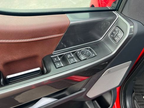 Used 2023 Ford F150 Lariat w/ Equipment Group 502A High image 22