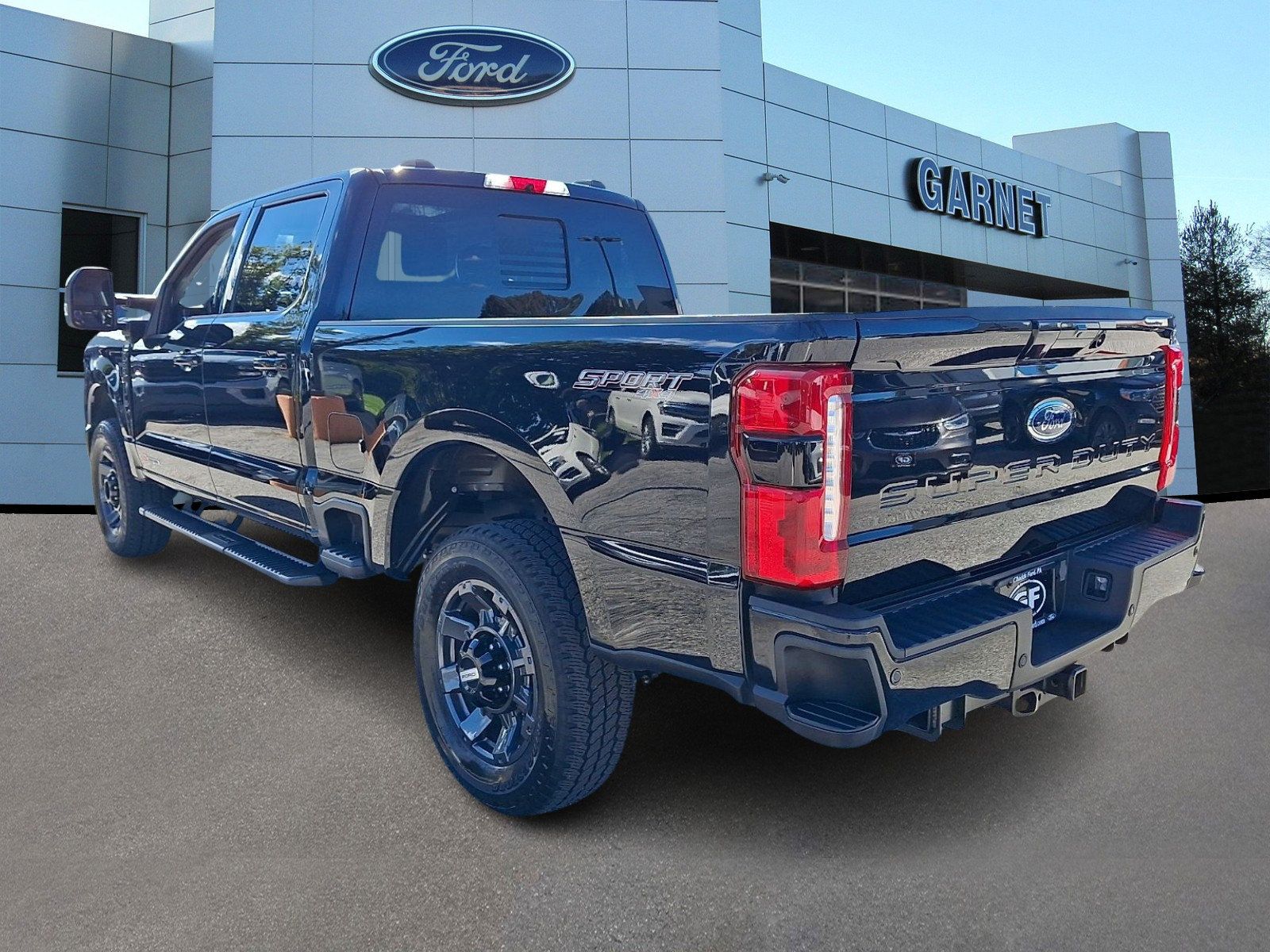 Used 2024 Ford F250 Lariat w/ Lariat Ultimate Package AWD/4WD image 5