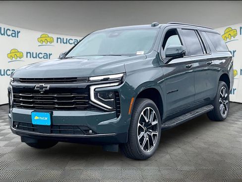 New 2026 Chevrolet Suburban RST w/ Comfort Package image 4