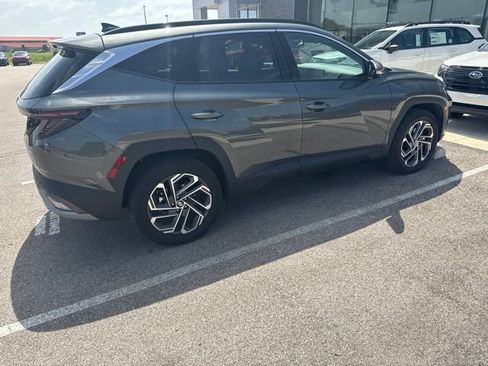 Used 2026 Hyundai Tucson Limited AWD/4WD image 1