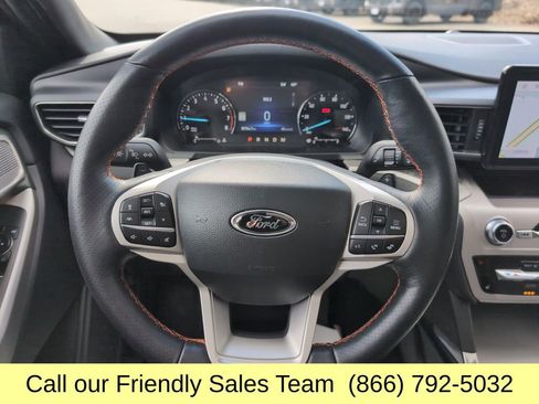 Used 2022 Ford Explorer Timberline w/ Timberline Technology Package AWD/4WD image 18