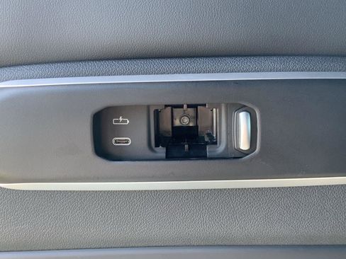 Used 2024 BMW X5 M60i AWD/4WD image 47