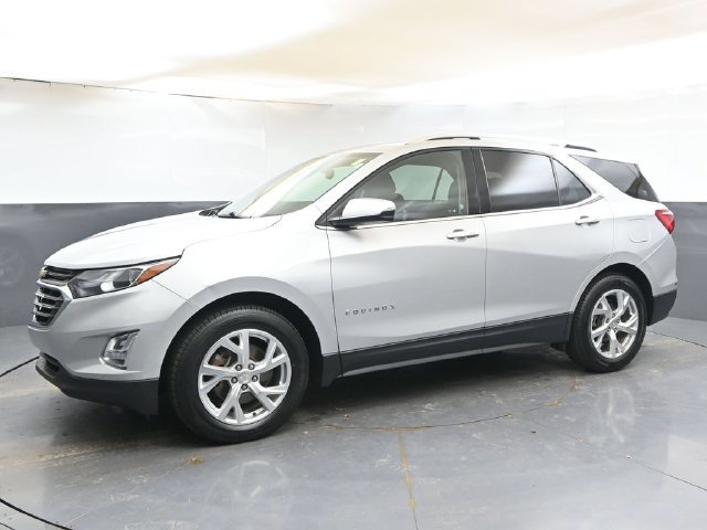 Used 2019 Chevrolet Equinox LT FWD image 2